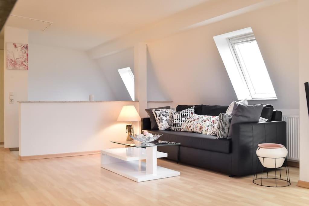 5 Secret Escape Apartment Above Stuttgart Dış mekan fotoğraf